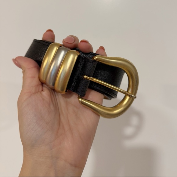 Streets Ahead Accessories - Streets Ahead Black and Gold Belt
